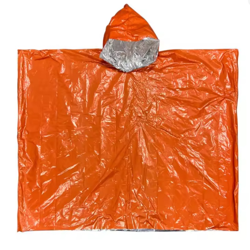 緊急用ポンチョ4枚組、フィルム製保温レインコートブランケット - Survival Blanket Reflective のレビューと価格